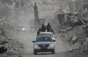 “‏القناة 12” العبرية: واشنطن طلبت من إسرائيل السماح بخروج مسلحي رفح بعد تجريدهم من السلاح